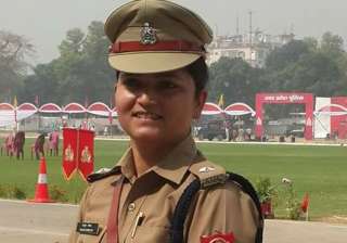 Bulandshahr woman cop Shrestha Thakur who took on... Bulandshahr woman cop Shrestha Thakur who took on...