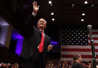 Donald Trump vows to support and defend religious... Donald Trump vows to support and defend religious...