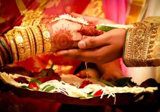 UP govt plans to give condoms, contraceptive... UP govt plans to give condoms, contraceptive...