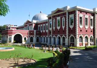 Jharkhand HC retires 12 district judges for their... Jharkhand HC retires 12 district judges for their...