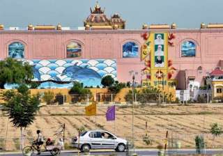 Search operations at headquarters in Sirsa to... Search operations at headquarters in Sirsa to...