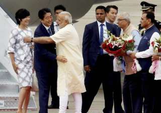 Japanese PM Shinzo Abe with Narendra Modi Japanese PM Shinzo Abe with Narendra Modi