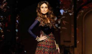 Kareena Kapoor at Lakme Fashion Week 2016 - India... Kareena Kapoor at Lakme Fashion Week 2016 - India...