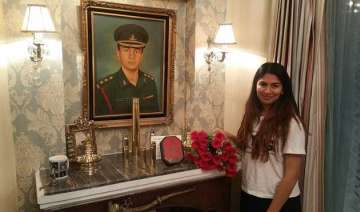 Gurmehar Kaur’s father was martyred in militant... Gurmehar Kaur’s father was martyred in militant...