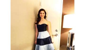 Alia Bhatt IIFA Awards 2017 - India TV Alia Bhatt IIFA Awards 2017 - India TV