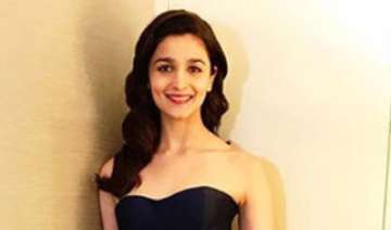 alia bhatt iifa awards 2017 - India TV alia bhatt iifa awards 2017 - India TV
