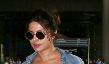 Priyanka Chopra arrives in Mumbai from New York -... Priyanka Chopra arrives in Mumbai from New York -...