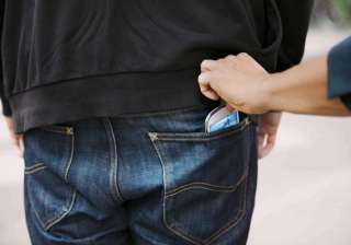 apple iphone success forces kill switch onto... apple iphone success forces kill switch onto...