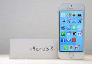 apple s iphone 5s and 5c to be available in india... apple s iphone 5s and 5c to be available in india...