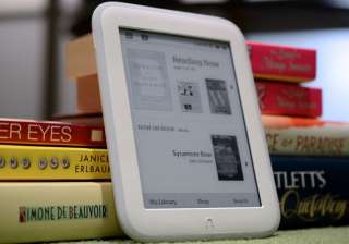 barnes noble unveils new nook glowlight for 119 -... barnes noble unveils new nook glowlight for 119 -...