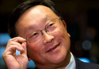 blackberry ceo brands iphone users wall huggers -... blackberry ceo brands iphone users wall huggers -...