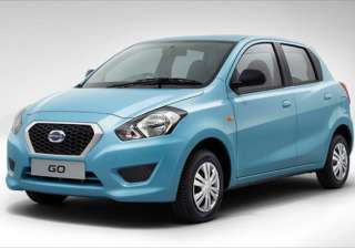 datsun go launched in india priced at rs 3.12... datsun go launched in india priced at rs 3.12...