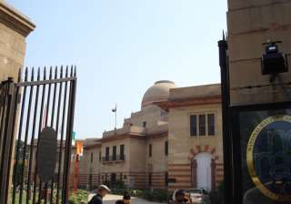 delhi hc to hear pleas of essar loop telecom in... delhi hc to hear pleas of essar loop telecom in...