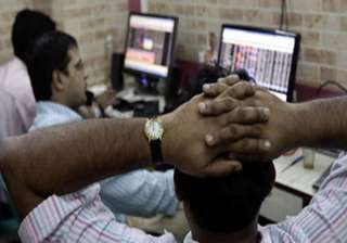 fiis reduce stakes in banks in july sept qtr -... fiis reduce stakes in banks in july sept qtr -...
