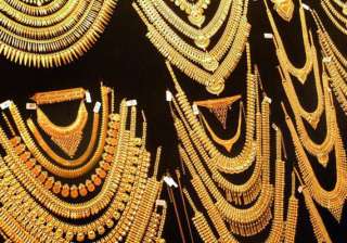 gold climbs to all time high of rs 30 550 on... gold climbs to all time high of rs 30 550 on...