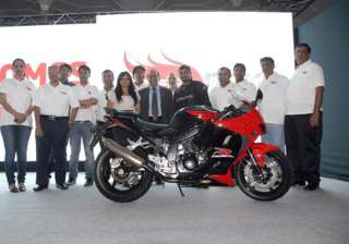 hyosung launches new bike gt250r for rs. 2.75... hyosung launches new bike gt250r for rs. 2.75...