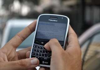 trai cuts roaming call charges by up to 23 smses... trai cuts roaming call charges by up to 23 smses...