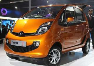tata motors offers to buy old nanos - India TV tata motors offers to buy old nanos - India TV