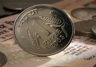 rupee hits 3 1/2 month low of 63.56 down 24 paise... rupee hits 3 1/2 month low of 63.56 down 24 paise...