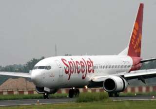 spicejet opens advance bookings up to march 2016... spicejet opens advance bookings up to march 2016...