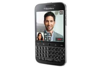 blackberry classic launched in india at rs 31 990... blackberry classic launched in india at rs 31 990...