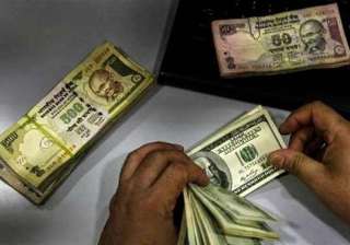 rupee fell by 7 paise against dollar - India TV rupee fell by 7 paise against dollar - India TV