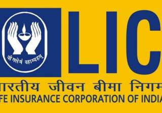 lic cuts infosys stake to 4.95 sells rs 3 400 cr... lic cuts infosys stake to 4.95 sells rs 3 400 cr...
