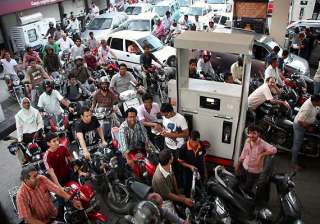 oil cos not to cut prices despite 18 mth low... oil cos not to cut prices despite 18 mth low...