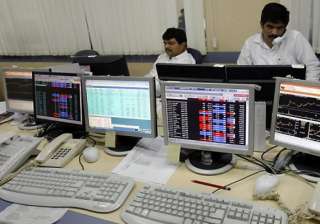 rbi hints at maintaining status quo in policy... rbi hints at maintaining status quo in policy...