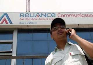rcom offers free roaming no std charges - India TV rcom offers free roaming no std charges - India TV