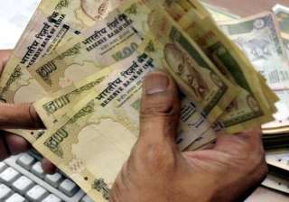 rupee bounces back 21 paise - India TV rupee bounces back 21 paise - India TV