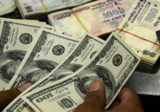 rupee falls 27 paise to 61.50 vs dollar - India TV rupee falls 27 paise to 61.50 vs dollar - India TV