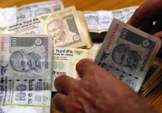 rupee up 73 paise to seven week high of 61.73... rupee up 73 paise to seven week high of 61.73...