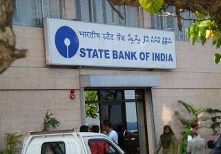 sbi cuts lending rates by 0.5 3.5 pc - India TV sbi cuts lending rates by 0.5 3.5 pc - India TV