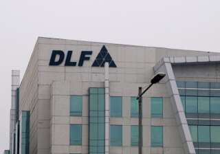 sc stays hc order restraining dlf from selling... sc stays hc order restraining dlf from selling...