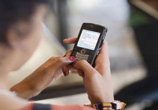 trai removes cap on smses - India TV trai removes cap on smses - India TV