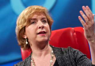 twitter hires nbc news executive vivian schiller... twitter hires nbc news executive vivian schiller...