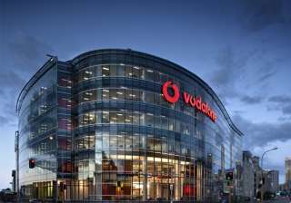 vodafone ordered to pay compensation of rs 10 000... vodafone ordered to pay compensation of rs 10 000...