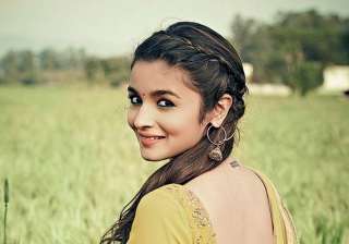 alia bhatt feels she has grown as an actor -... alia bhatt feels she has grown as an actor -...