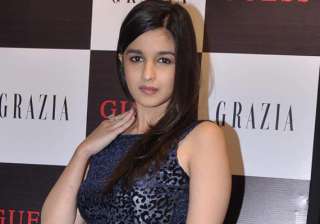 alia bhatt hits the road again - India TV alia bhatt hits the road again - India TV