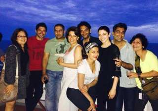 anushka finally joins priyanka farhan ranveer on... anushka finally joins priyanka farhan ranveer on...