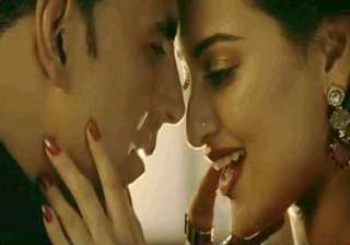 boss new song out akki sonakshi romance in har... boss new song out akki sonakshi romance in har...