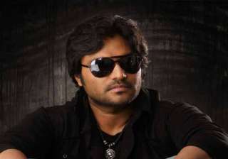 babul supriyo feels he can now repay his admirers... babul supriyo feels he can now repay his admirers...