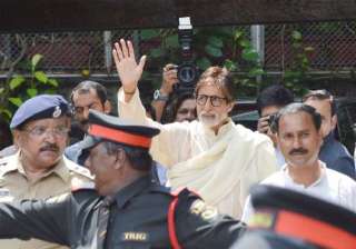 big b keeps meeting salman - India TV big b keeps meeting salman - India TV