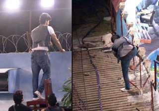 bigg boss 7 kushal tandon escapes from the house... bigg boss 7 kushal tandon escapes from the house...