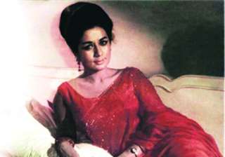 bollywood veteran actress nanda passes away -... bollywood veteran actress nanda passes away -...