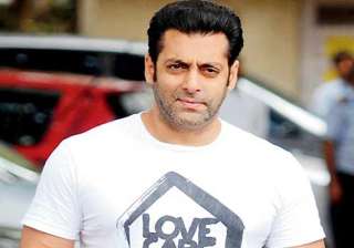 bombay hc stays proceedings against salman khan... bombay hc stays proceedings against salman khan...