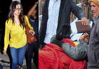 deepika returns to meet ailing ranveer singh view... deepika returns to meet ailing ranveer singh view...