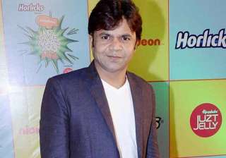 delhi hc allows rajpal yadav to travel abroad -... delhi hc allows rajpal yadav to travel abroad -...