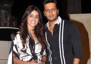 genelia received first last telegram from riteish... genelia received first last telegram from riteish...